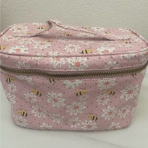 Pink Daisy Bumble Bee Makeup Bag